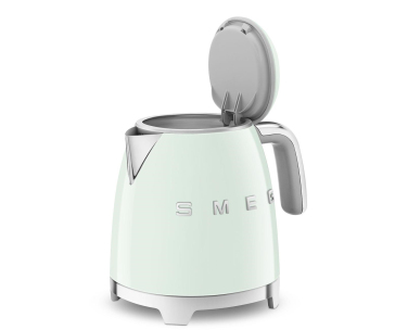 Smeg KLF05PGEU mini rychlovarná konvice, 0,8 l / 3 šálky, 1400 W, styl 50. let, pastelově zelená