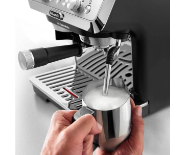 DeLonghi La Specialista Arte pákový kávovar, 1400 W, vestavěný mlýnek, parní tryska MyLatte