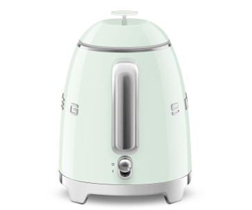 Smeg KLF05PGEU mini rychlovarná konvice, 0,8 l / 3 šálky, 1400 W, styl 50. let, pastelově zelená